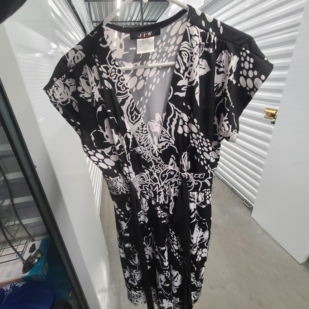 JFW black and white cocktail dress medium